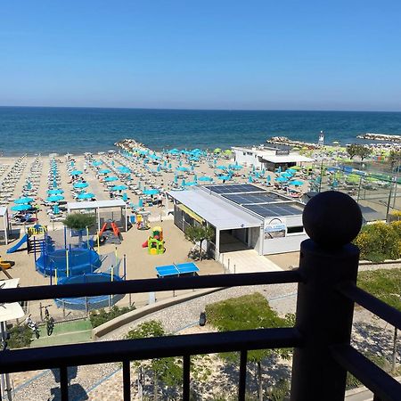 Residence Roxy Misano Adriatico Zewnętrze zdjęcie