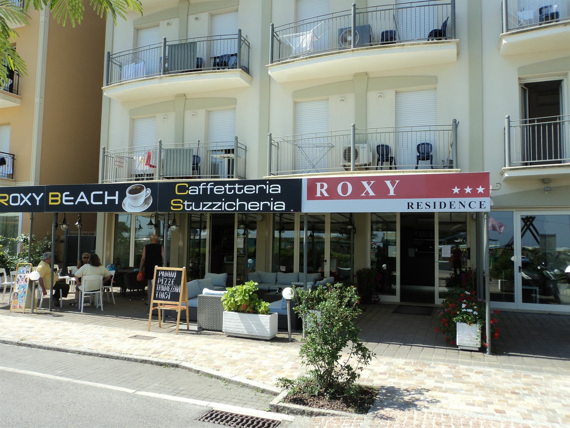 Residence Roxy Misano Adriatico Zewnętrze zdjęcie